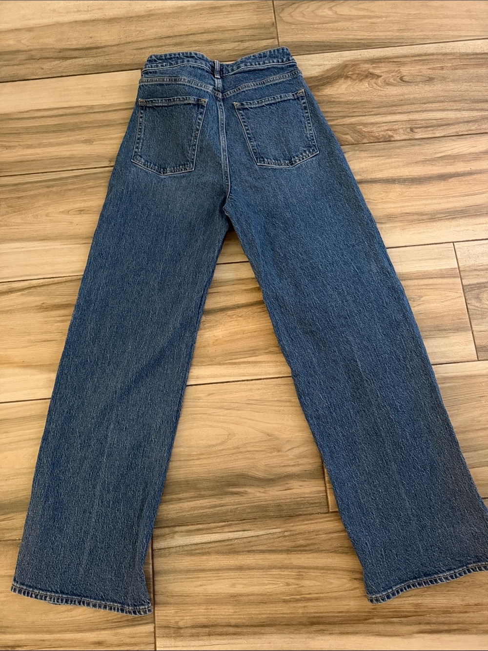 Old Navy Sky-hi wide leg jeans - Picture 3 of 3